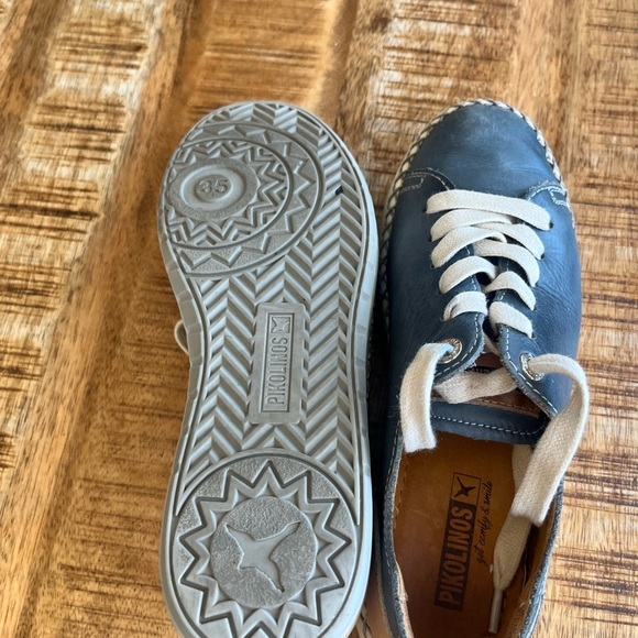 Super cool designer Pikolino shoes.  Ladies size 5.   $100 free shipping. - Picture 6 of 8